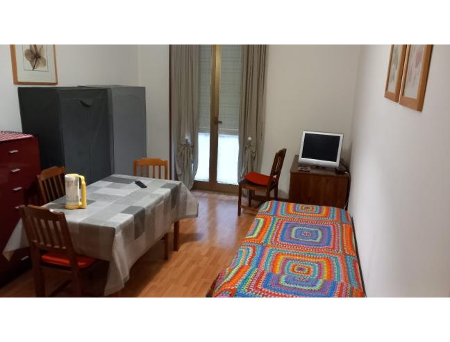 Anteprima foto 1 - Affitto Stanza Singola in Appartamento da Privato a Milano - Bocconi