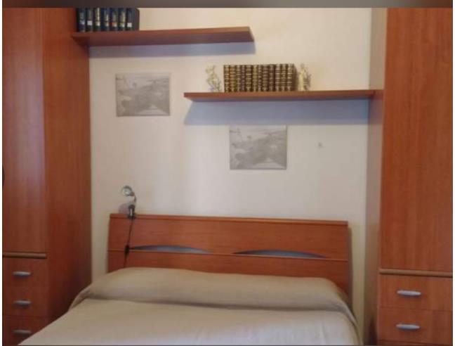 Anteprima foto 1 - Affitto Stanza Singola in Appartamento da Privato a Milano - Forze Armate
