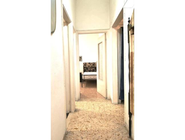 Anteprima foto 3 - Affitto Stanza Singola in Appartamento da Privato a Napoli - Corso Umberto