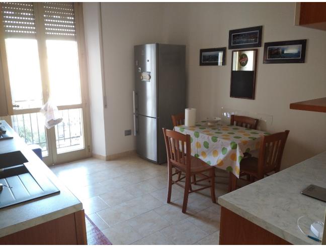 Anteprima foto 1 - Affitto Stanza Singola in Appartamento da Privato a Napoli - Porto