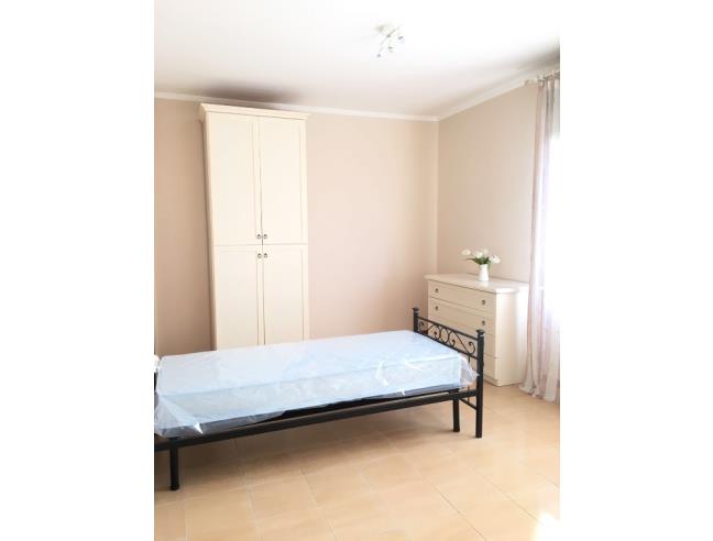 Anteprima foto 1 - Affitto Stanza Singola in Appartamento da Privato a Roma - Torre Angela