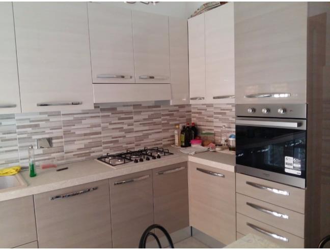 Anteprima foto 1 - Affitto Stanza Singola in Appartamento da Privato a Roma - Torre Angela