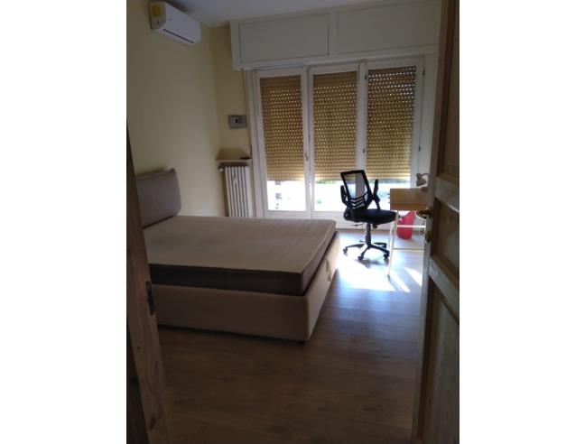 Anteprima foto 1 - Affitto Stanza Singola in Appartamento da Privato a Verona - Borgo Roma