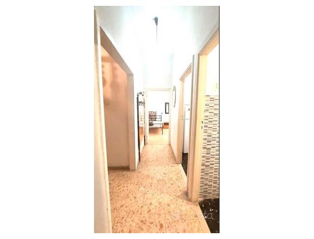 Anteprima foto 3 - Appartamento in Affitto a Napoli - Corso Umberto