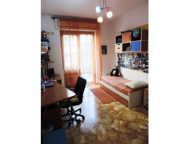 Anteprima foto 3 - Appartamento in Vendita a Genova - Quarto