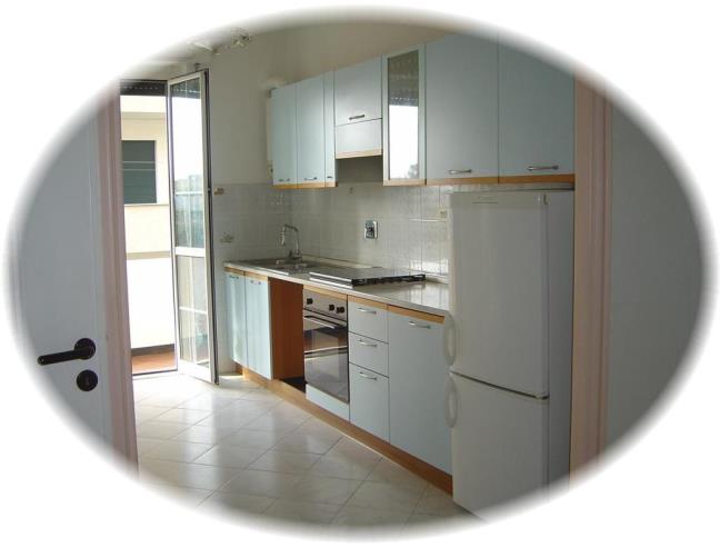 Anteprima foto 8 - Appartamento in Vendita a Genova - Quarto