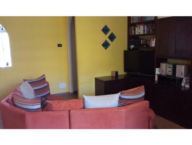 Anteprima foto 2 - Appartamento in Vendita a Genova - Rivarolo