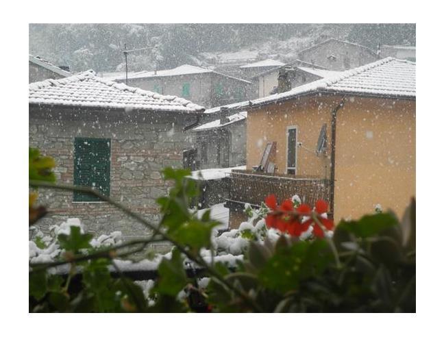 Anteprima foto 2 - Appartamento in Vendita a Minucciano - Gorfigliano