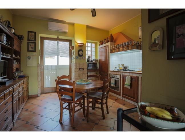 Anteprima foto 3 - Appartamento in Vendita a Napoli - Piazza Cavour