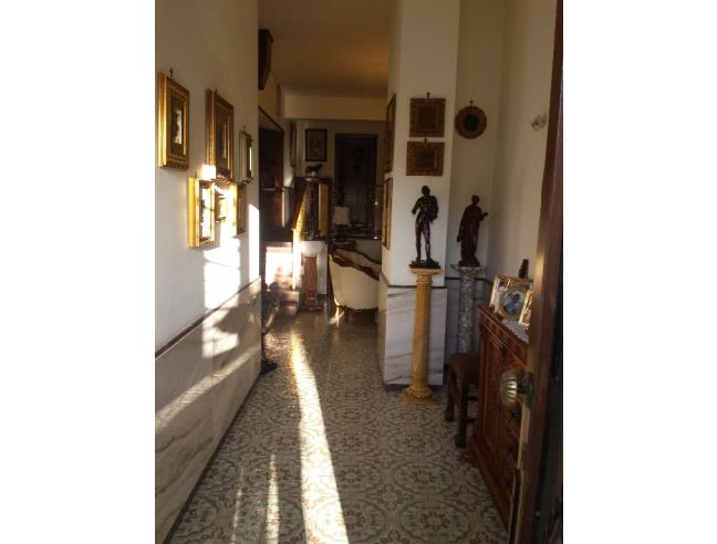 Anteprima foto 4 - Appartamento in Vendita a Napoli - San Carlo all'Arena