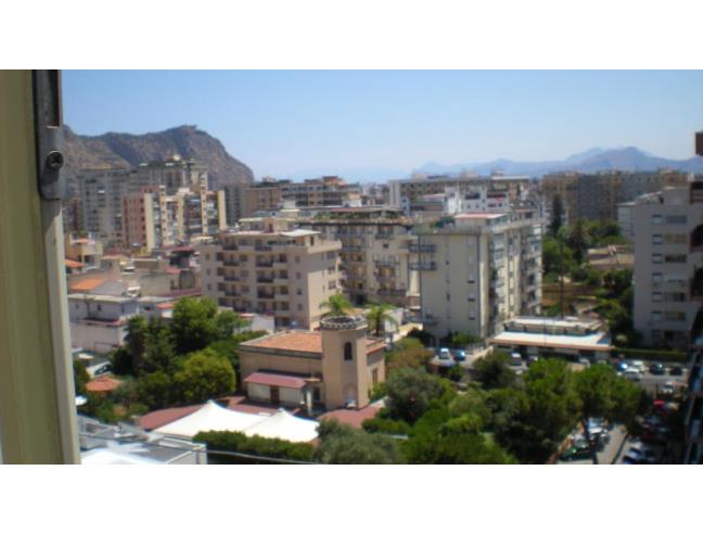 Anteprima foto 2 - Appartamento in Vendita a Palermo - Strasburgo