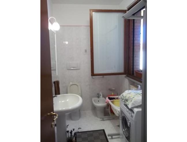 Anteprima foto 5 - Appartamento in Vendita a Reggio Emilia - Bagno