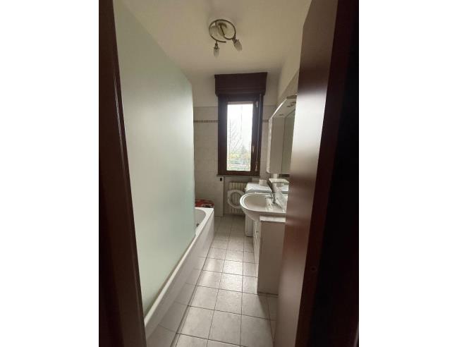 Anteprima foto 6 - Appartamento in Vendita a Reggio Emilia - Bagno