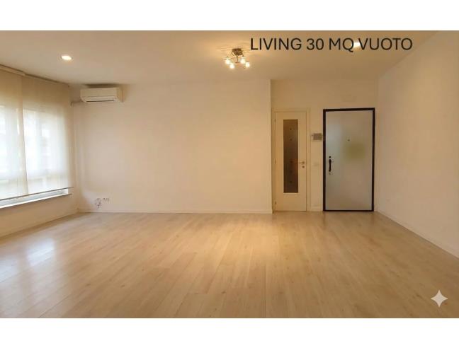 Anteprima foto 2 - Appartamento in Vendita a Roma - Ostia