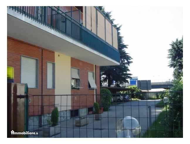 Anteprima foto 2 - Appartamento in Vendita a Usmate Velate (Monza e Brianza)