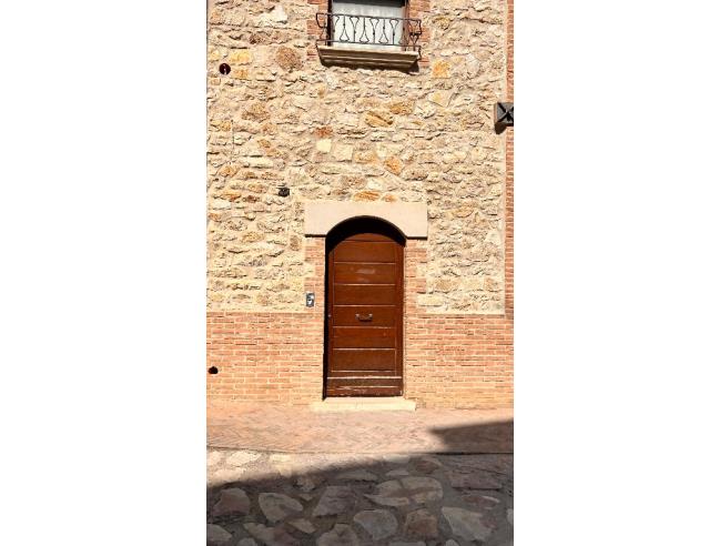 Anteprima foto 2 - Attico in Vendita a Massa Martana - Stazione Di Massa Martana