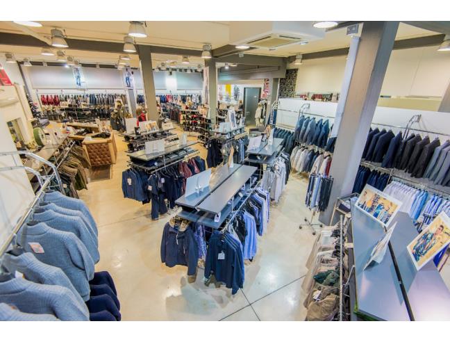 Anteprima foto 4 - Attività Abbigliamento in Gestione a Isernia (Isernia)