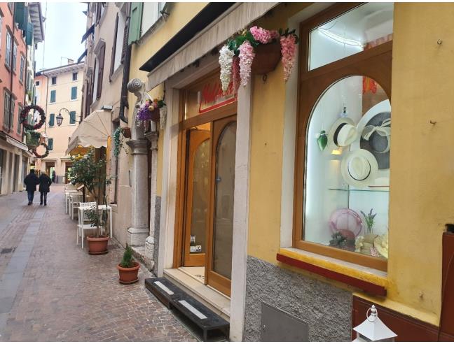 Anteprima foto 2 - Attività Abbigliamento in Gestione a Riva del Garda (Trento)