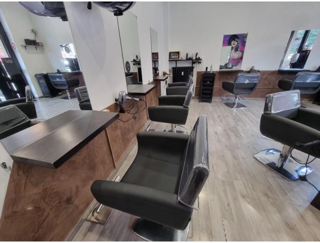 Anteprima foto 4 - Attività Parrucchiere in Vendita a Milano - Greco