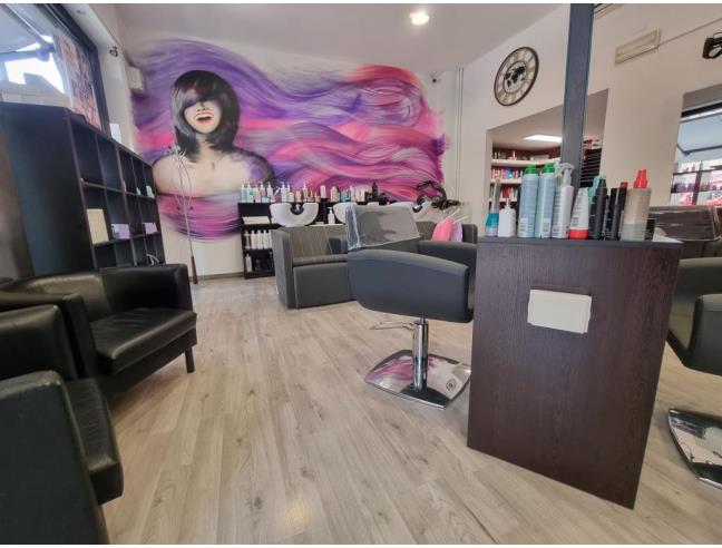 Anteprima foto 7 - Attività Parrucchiere in Vendita a Milano - Greco