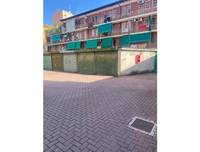 Anteprima foto 1 - Box/Garage/Posto auto in Affitto a Milano - Barona