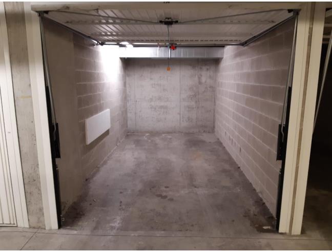 Anteprima foto 3 - Box/Garage/Posto auto in Affitto a Milano - Bocconi