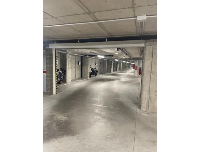 Anteprima foto 4 - Box/Garage/Posto auto in Affitto a Milano - Fiera
