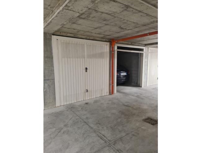 Anteprima foto 2 - Box/Garage/Posto auto in Affitto a Milano - Solari