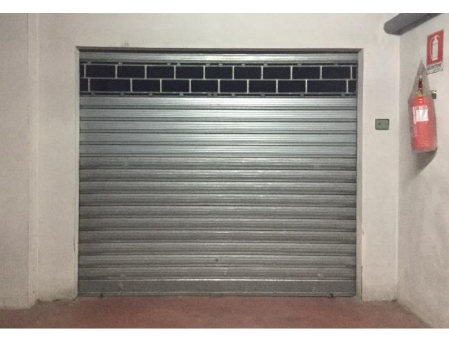 Anteprima foto 2 - Box/Garage/Posto auto in Vendita a Bari (Bari)