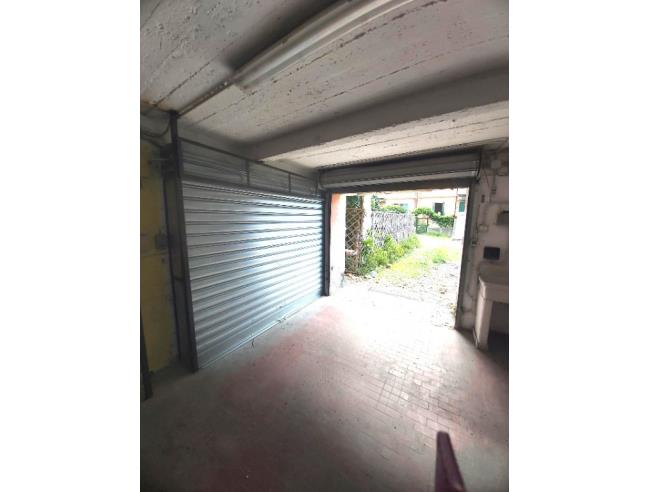 Anteprima foto 1 - Box/Garage/Posto auto in Vendita a Genova - Sturla