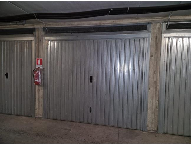Anteprima foto 4 - Box/Garage/Posto auto in Vendita a Guidonia Montecelio (Roma)