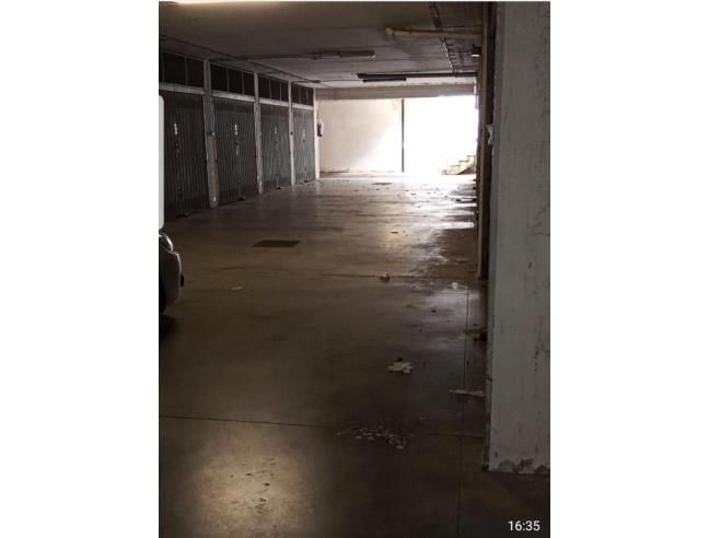 Anteprima foto 5 - Box/Garage/Posto auto in Vendita a Roma - Eur