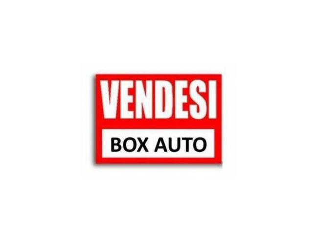 Anteprima foto 1 - Box/Garage/Posto auto in Vendita a Roma - Laurentina