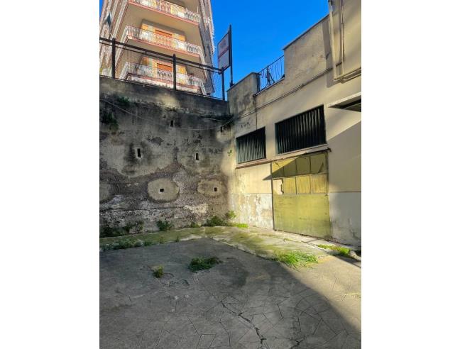 Anteprima foto 1 - Box/Garage/Posto auto in Vendita a Salerno - Centro città