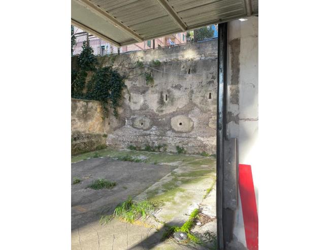 Anteprima foto 4 - Box/Garage/Posto auto in Vendita a Salerno - Centro città