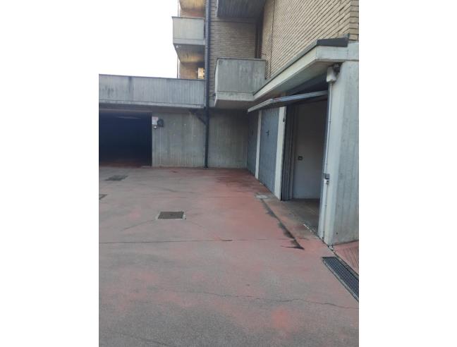 Anteprima foto 4 - Box/Garage/Posto auto in Vendita a Seregno (Monza e Brianza)