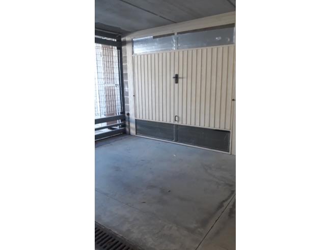Anteprima foto 2 - Box/Garage/Posto auto in Vendita a Vado Ligure (Savona)