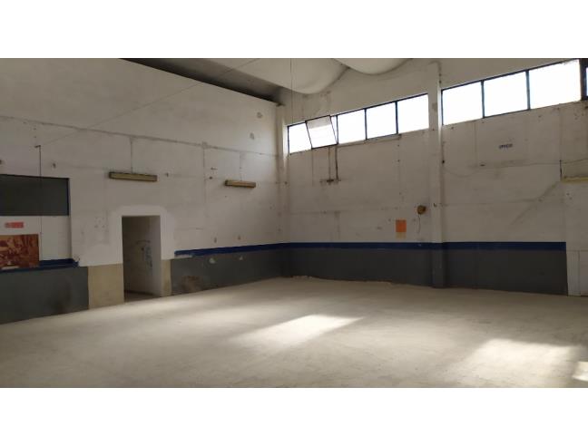 Anteprima foto 2 - Capannone in Vendita a Bari - Libertà