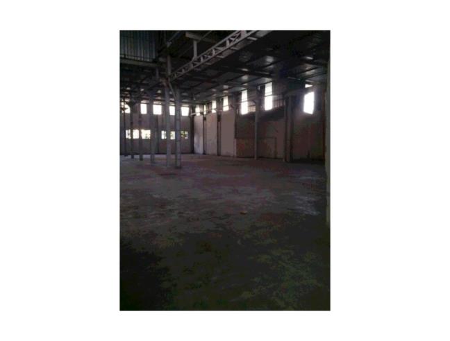 Anteprima foto 2 - Capannone in Vendita a Napoli (Napoli)