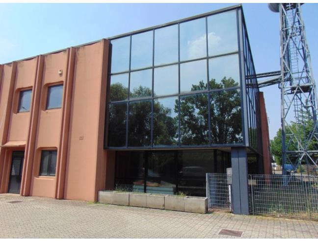 Anteprima foto 2 - Capannone in Vendita a Peschiera Borromeo (Milano)