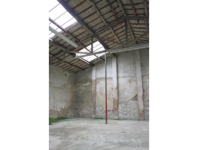 Anteprima foto 2 - Capannone in Vendita a Prato - Centro Storico