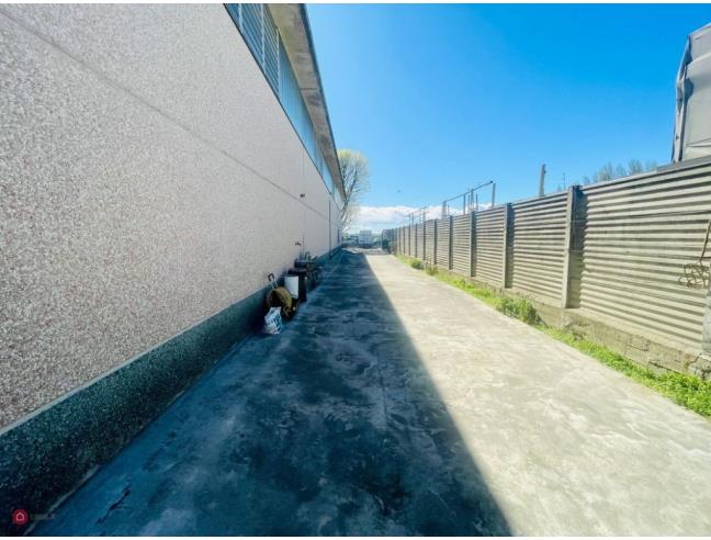 Anteprima foto 6 - Capannone in Vendita a Trezzano sul Naviglio (Milano)