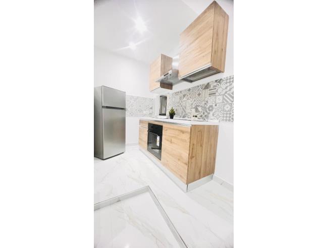 Anteprima foto 2 - Casa indipendente in Affitto a Napoli - Piazza Garibaldi