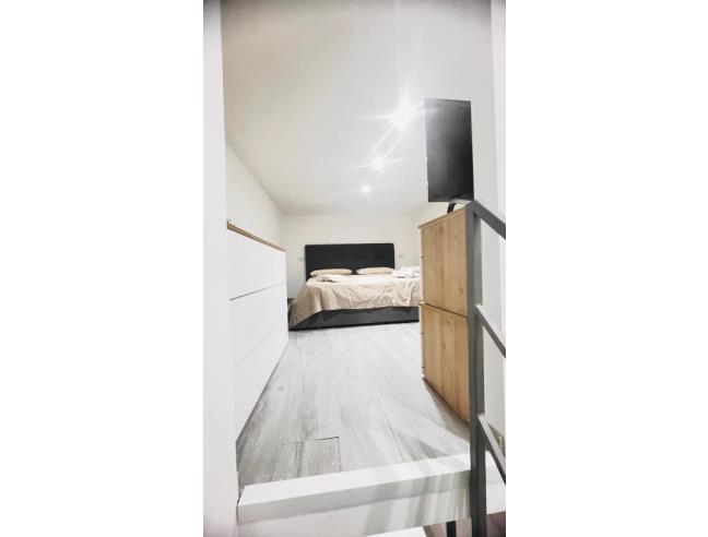 Anteprima foto 3 - Casa indipendente in Affitto a Napoli - Piazza Garibaldi