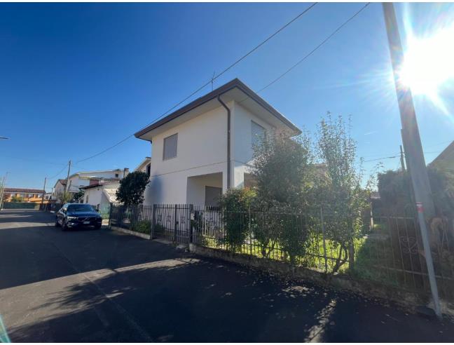 Anteprima foto 2 - Casa indipendente in Vendita a Albignasego (Padova)