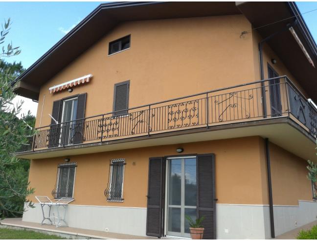 Anteprima foto 4 - Casa indipendente in Vendita a Altavilla Irpina (Avellino)