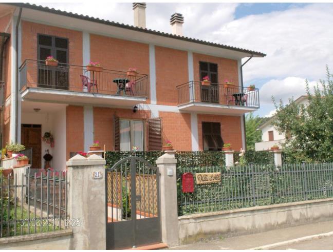 Anteprima foto 2 - Casa indipendente in Vendita a Arezzo - Palazzo Del Pero