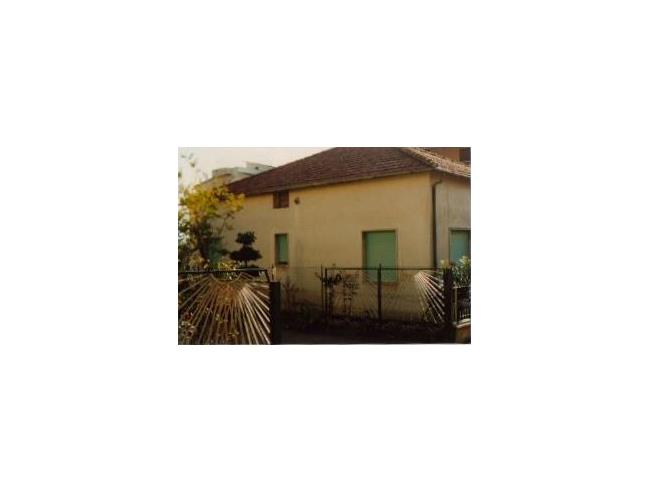 Anteprima foto 2 - Casa indipendente in Vendita a Bellante (Teramo)