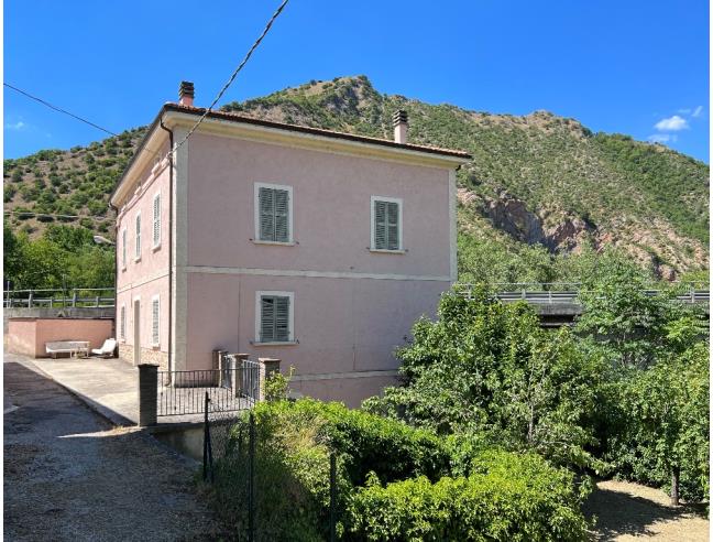 Anteprima foto 1 - Casa indipendente in Vendita a Cagli - Naro