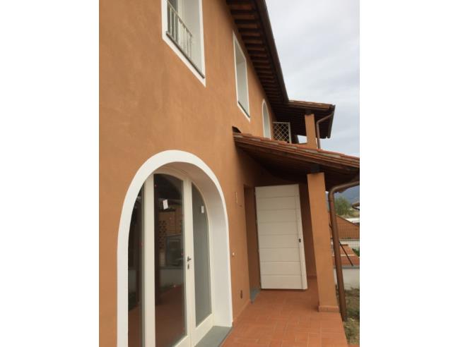 Anteprima foto 2 - Casa indipendente in Vendita a Calcinaia (Pisa)